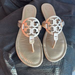Tory Burch Miller sandal. Metallic Rose